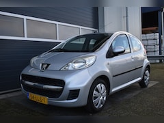 Peugeot 107 - 1.0-12V Urban Move