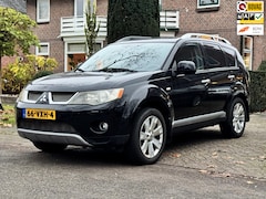 Mitsubishi Outlander - 2.2 DI-D Intense + Originele NL Auto