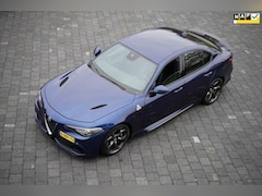 Alfa Romeo Giulia - 2.9 V6 Quadrifoglio