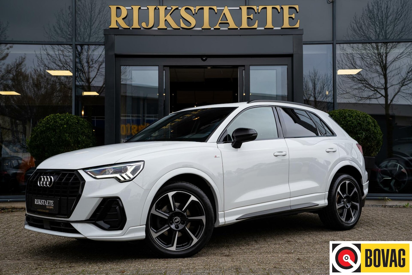 Audi Q3 - 35 TFSI Quattro|S-LINE|PANO|CAMERA|ACC|19''|VIRTUAL - AutoWereld.nl