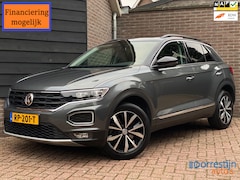 Volkswagen T-Roc - 1.0 TSI Style Panorama/CarPlay/PDC/Led/Virtual Dash/Navi