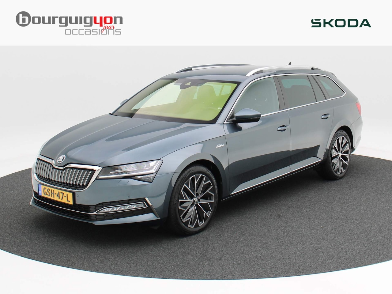 Skoda Superb Combi - 1.4 TSi 218 Pk iV Phev L&K | Full LED | Trekhaak | 18 Inch | Camera | Stoelventilatie | El - AutoWereld.nl