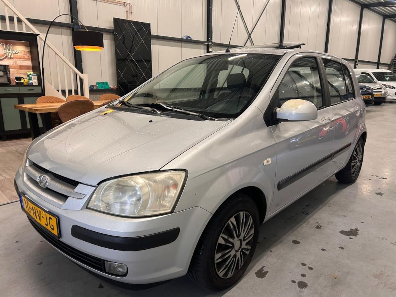 Hyundai Getz - 1.3i 2004 GLS Sky SCHUIFDAK AIRCO - AutoWereld.nl