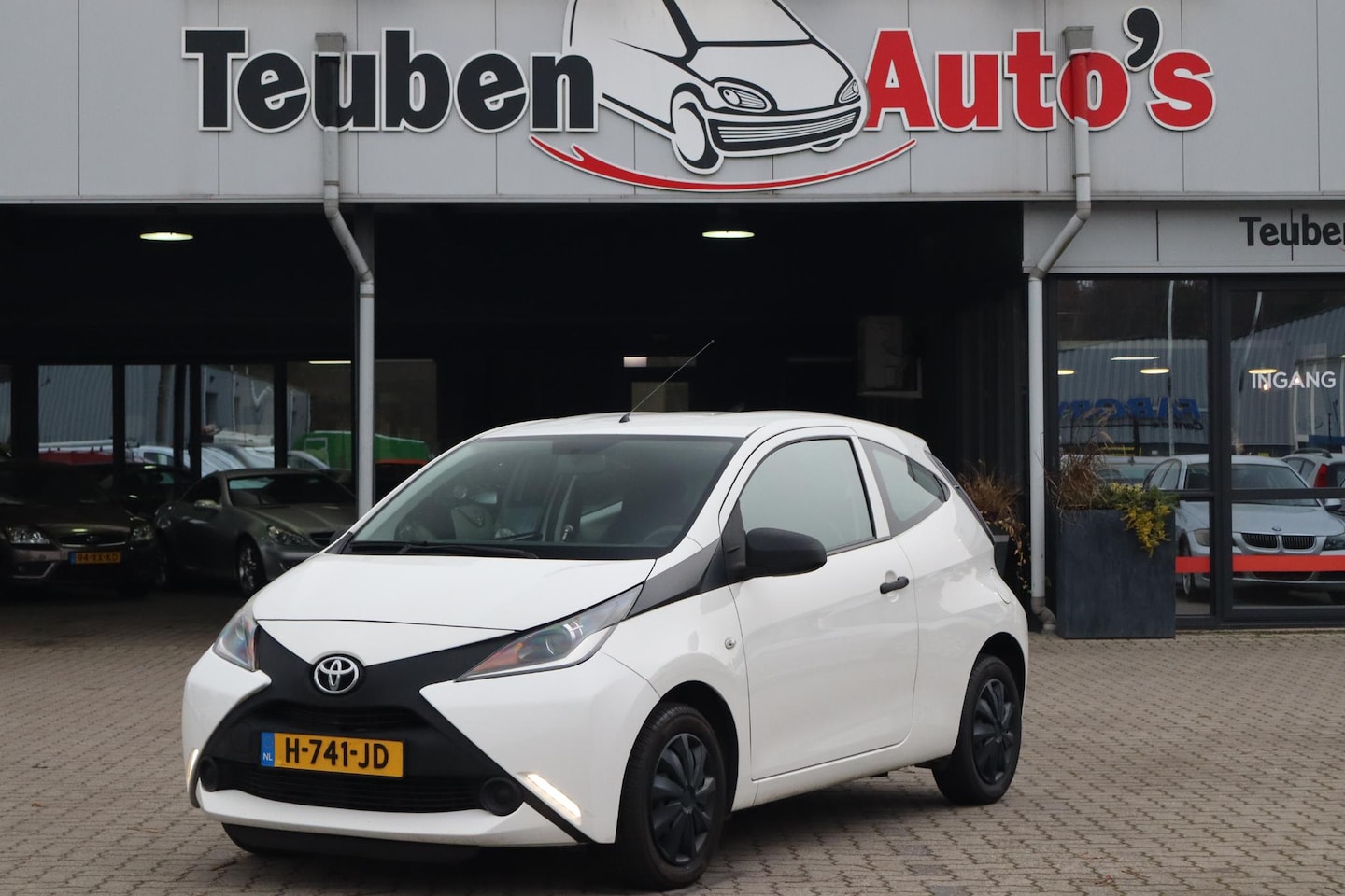 Toyota Aygo - 1.0 VVT-i x-now Airco, Elektrische ramen, Radio - AutoWereld.nl