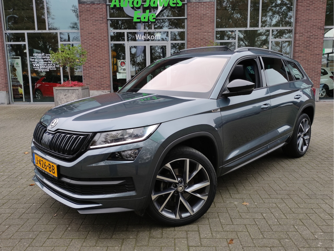 Skoda Kodiaq - 1.5 TSI DSG Sportline Business Panoramadak - 20Inch LMV - Canton Audio - Adaptieve Cr.cont - AutoWereld.nl