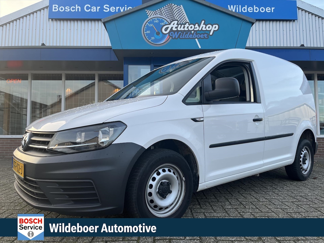 Volkswagen Caddy - 2.0 TDI 75 PK + AIRCO + TREKHAAK + SCHUIFDEUR + ELEK RAMEN - AutoWereld.nl