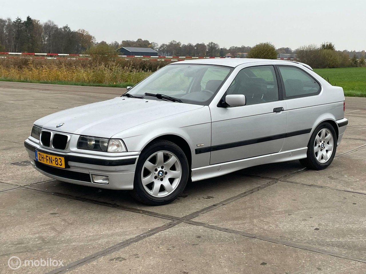 BMW 3-serie Compact - E36 316i Sport Compact - AutoWereld.nl