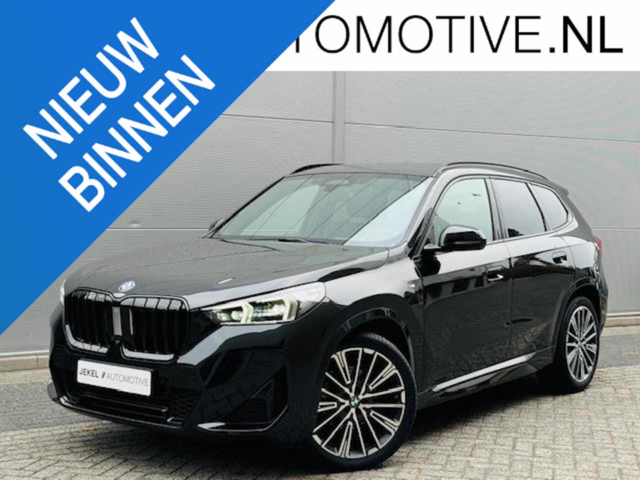 BMW X1 - sDrive18i M-Sport, Pano dak, 360 Camera, TH, 20" LM velgen, enz - AutoWereld.nl