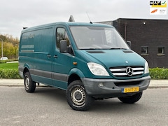 Mercedes-Benz Sprinter - 519 3.0 CDI 4X4 NIEUWE MOTOR EN BAK | Airco | Cruise | Clima | Standkachel |