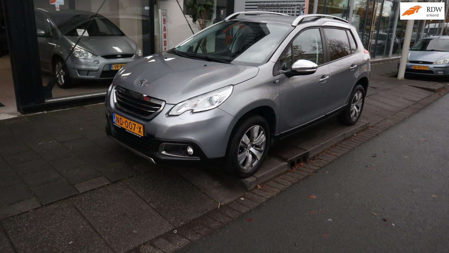 Peugeot 2008 - 1.2 PureTech Active 1.2 PureTech Active - AutoWereld.nl