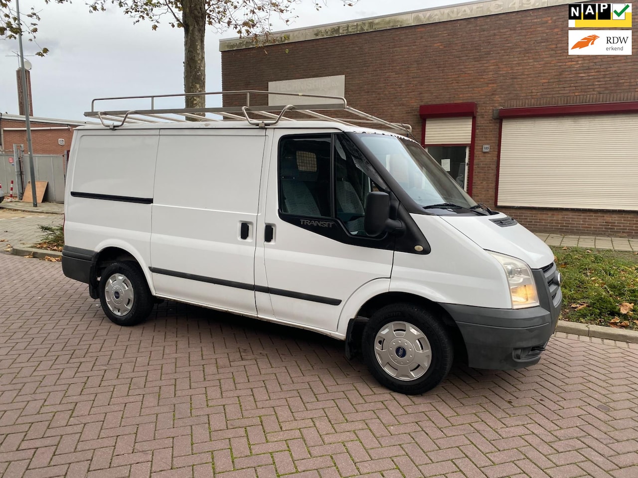 Ford Transit - 300S 2.2 TDCI * 2011 * Airco * Euro5 * Cruise Control * PDC * 154.583 KM NAP * 2X Zijdeur - AutoWereld.nl