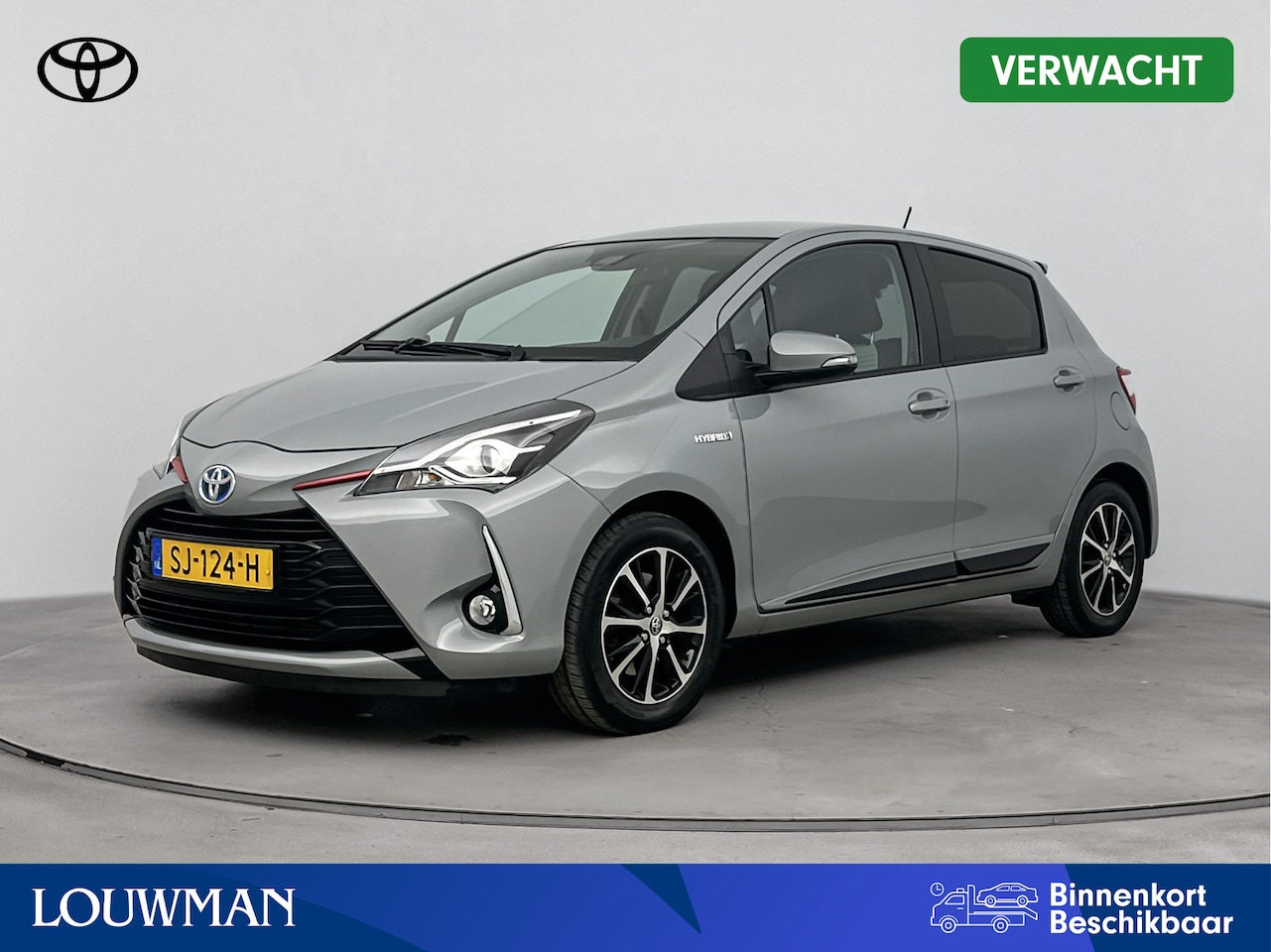 Toyota Yaris - 1.5 Hybrid Design Sport | Trekhaak | Navigatie | - AutoWereld.nl