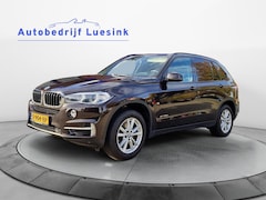 BMW X5 - XDrive30d High Executive Panorama-dak Elektrische Sportstoel + Geheugen Trekhaak 3500 Kg C