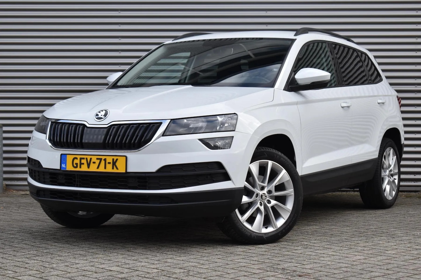 Skoda Karoq - 1.5 TSI 150-PK, Airco, Ecc, Cruise, Navi, Camera. - AutoWereld.nl