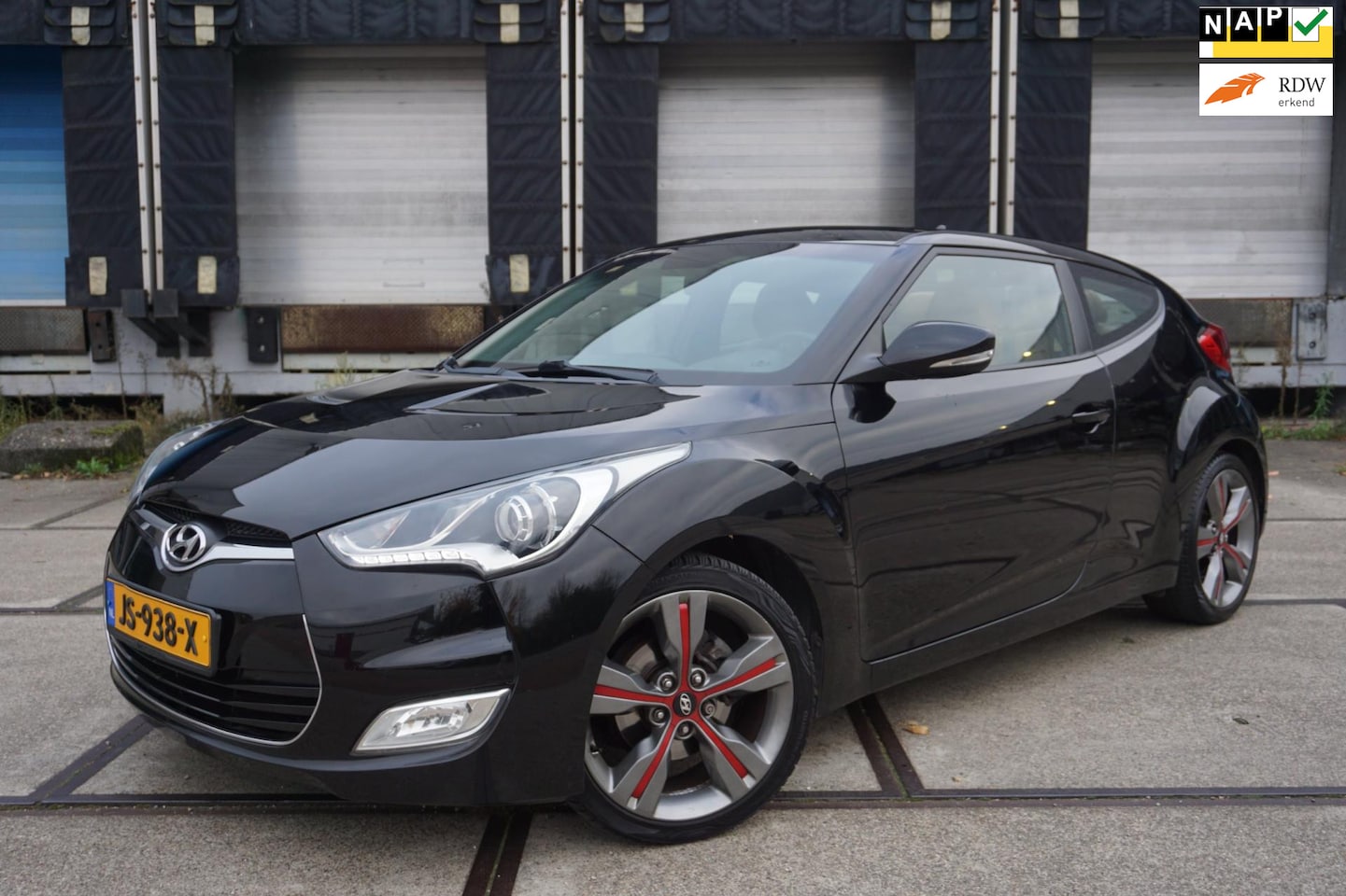 Hyundai Veloster - 1.6 GDI i-Catcher * 1 Jaar Bovag * Airco * Cruise Leder * PDC * - AutoWereld.nl