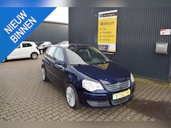 Volkswagen Polo - 1, 4 75 PK