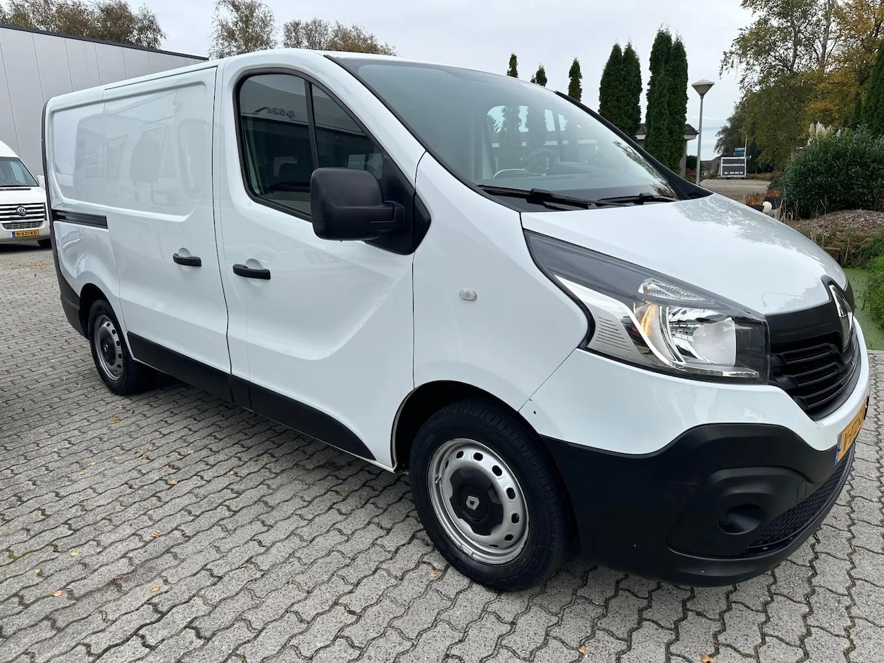 Renault Trafic - 1.6 dCi T27 L1H1 Comfort 1.6 dCi T27 L1H1 Comfort - AutoWereld.nl