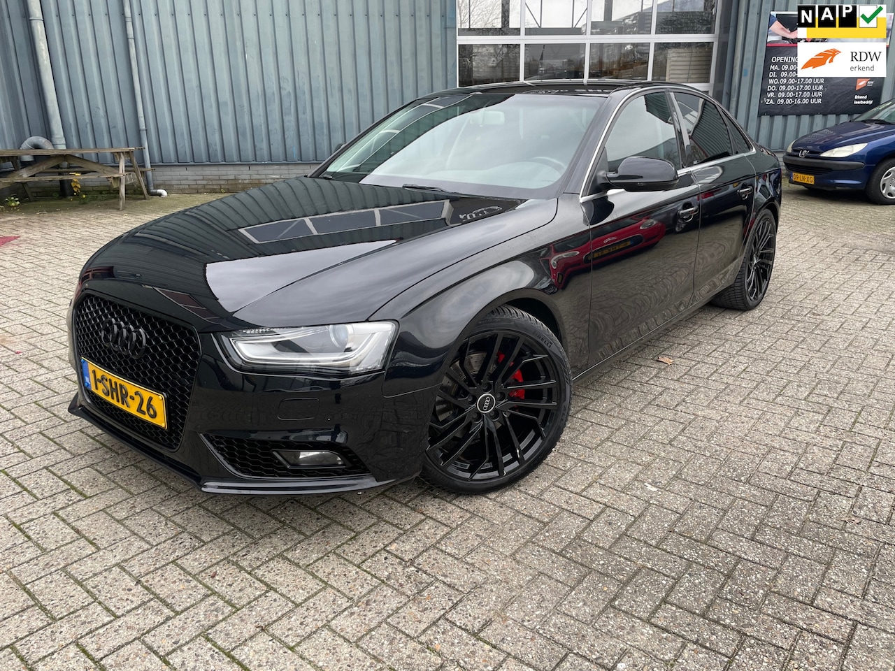 Audi A4 Limousine - 1.8 TFSIe Edition APK/Airco/NAP/Cruis/Navi - AutoWereld.nl