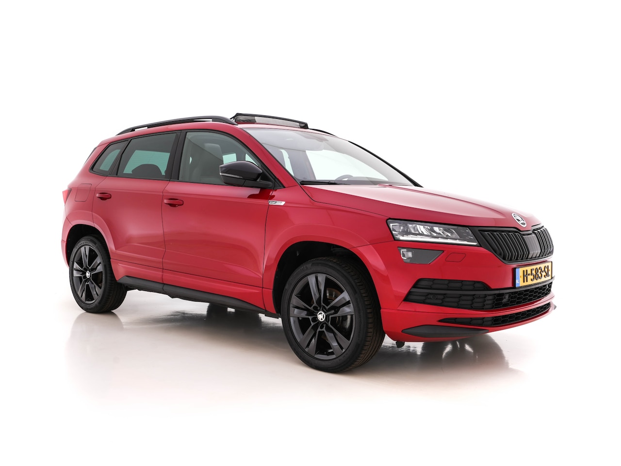 Skoda Karoq - 1.5 TSI ACT Sportline Business Aut. *PANO | DIGI-COCKPIT | SOFT-LEATHER | CANTON-AUDIO | D - AutoWereld.nl