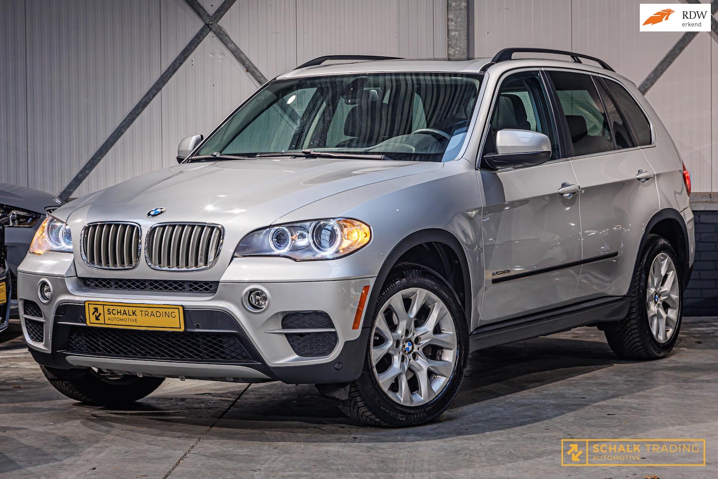 BMW X5 - XDrive35i High Executive HIFI Panorama Cam 7 persoons Garantie - AutoWereld.nl