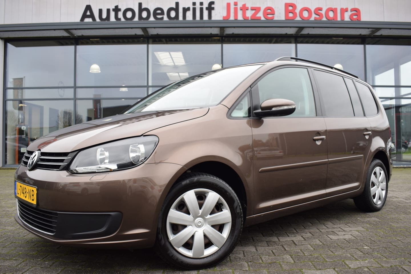 Volkswagen Touran - 1.2 TSi Comfortline 7Pers. ECC | Originele Audio | Stoelverwarming | Trekhaak | Isofix - AutoWereld.nl