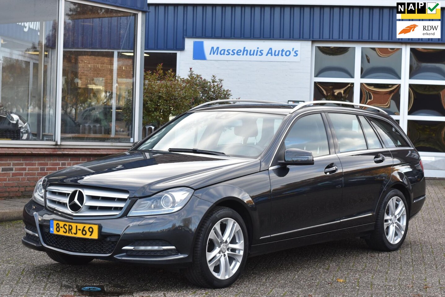 Mercedes-Benz C-klasse Estate - 180 Ambition Avantgarde 141dkm Trekhaak Navi PDC V+A Clima Cruis Isofix Halfleer LED Nwe A - AutoWereld.nl