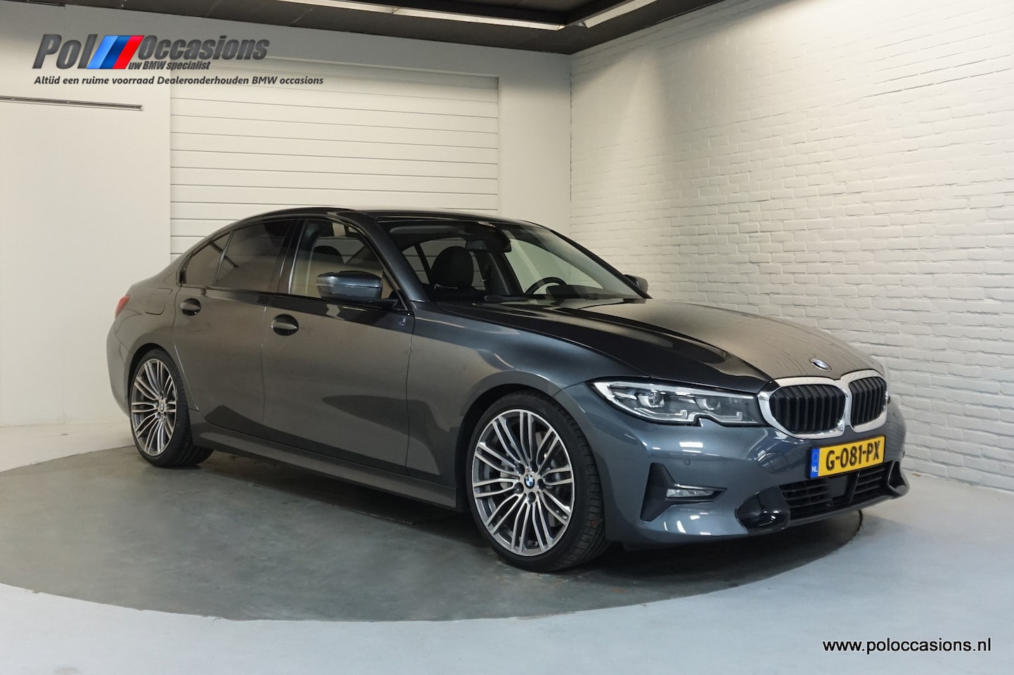 BMW 3-serie - 330i High Exec Dealerauto | Carplay | Sportinterieur | Half Leer - AutoWereld.nl