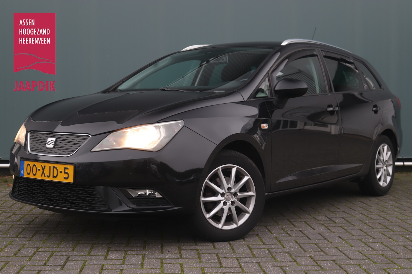 Seat Ibiza ST - BJR 2012 1.2 TDI 75 PKStyle Ecomotive AIRCO ECC / STUURBEKR. / DAB RADIO / TREKHAAK / CENT - AutoWereld.nl