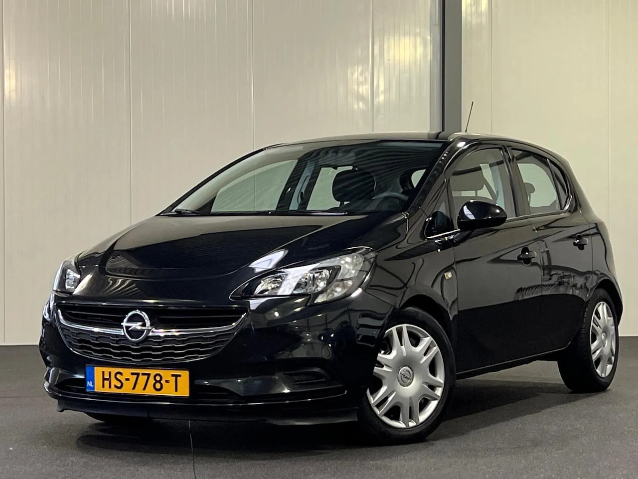 Opel Corsa - 1.3 CDTi AUTOMAAT [ NAP bluetooth 1.3 CDTI Edition - AutoWereld.nl