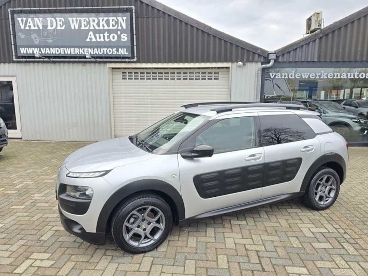 Citroën C4 Cactus - 1.2 PureTech Shine 1.2 PureTech Shine - AutoWereld.nl