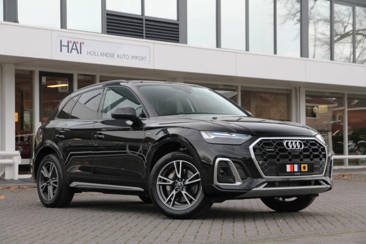 Audi Q5 - 55 TFSIe Hybrid S-Line I Pano I HUD - AutoWereld.nl