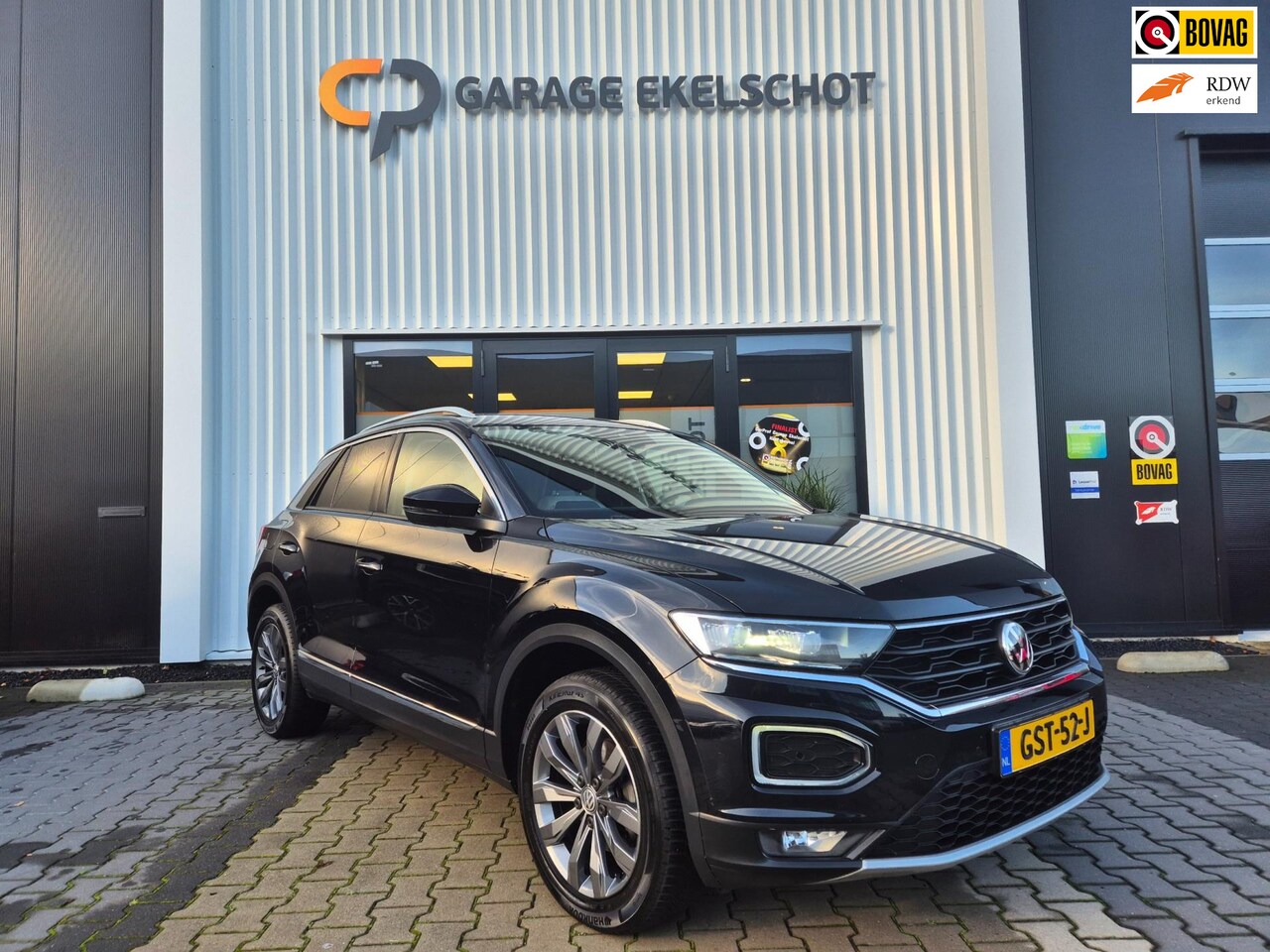 Volkswagen T-Roc - 1.5 TSI Sport DSG/Vitrualcockpit/Camera - AutoWereld.nl