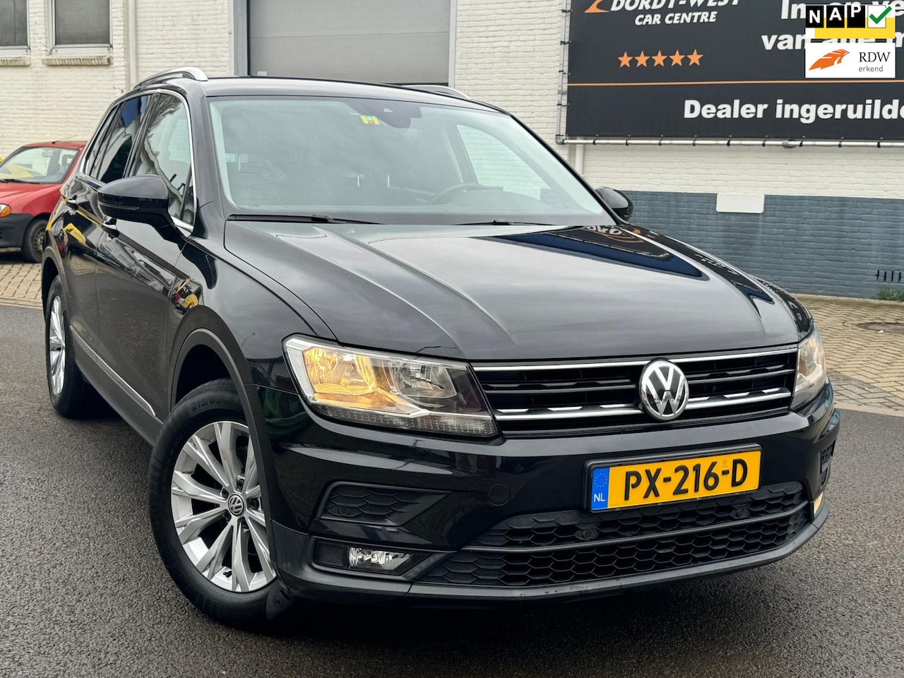 Volkswagen Tiguan - 1.4 TSI Comfortline Business|1e eigenaar|NL Auto| - AutoWereld.nl