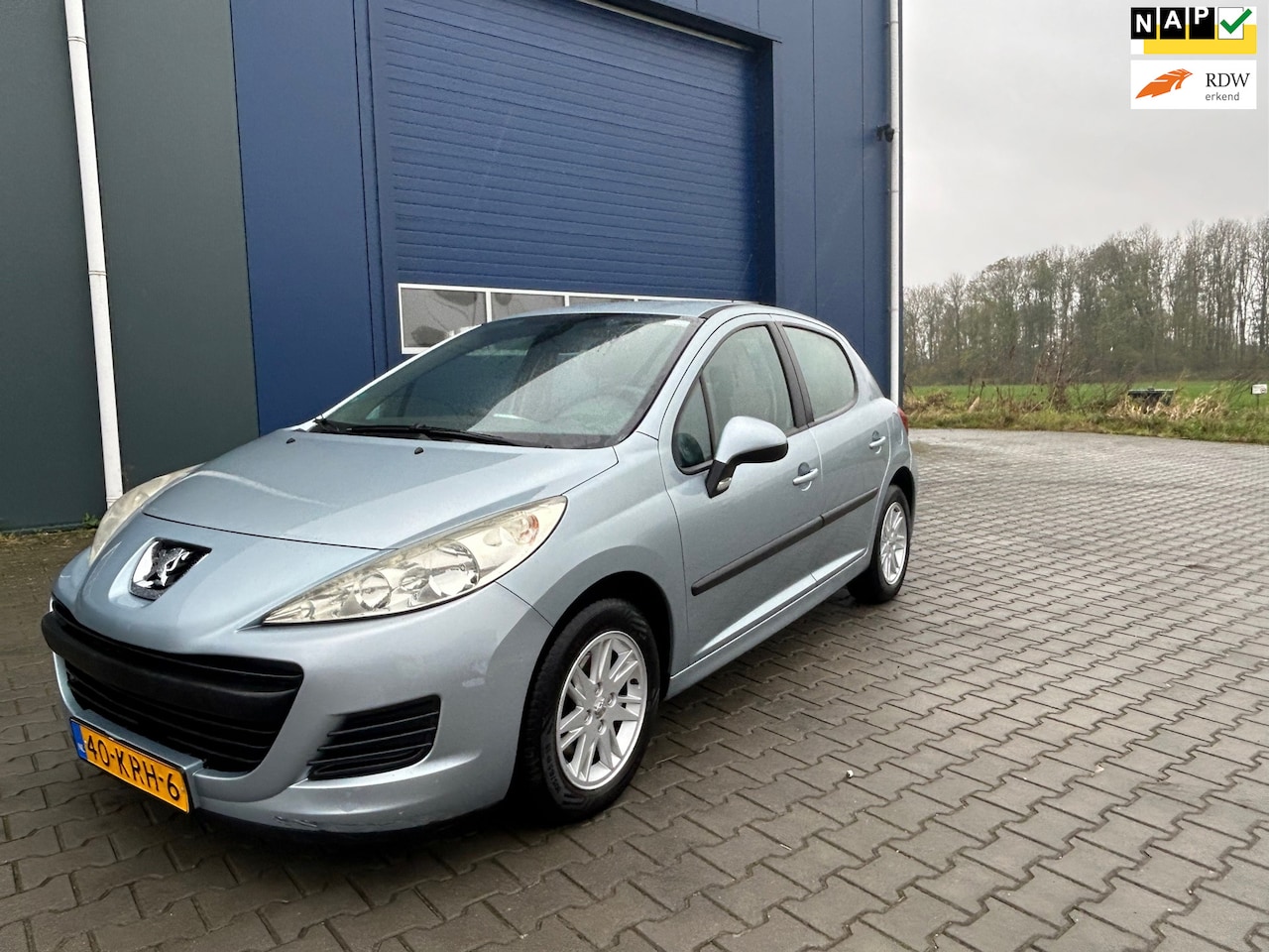 Peugeot 207 - 1.4 VTi X-line Airco 103.000km!!!! - AutoWereld.nl