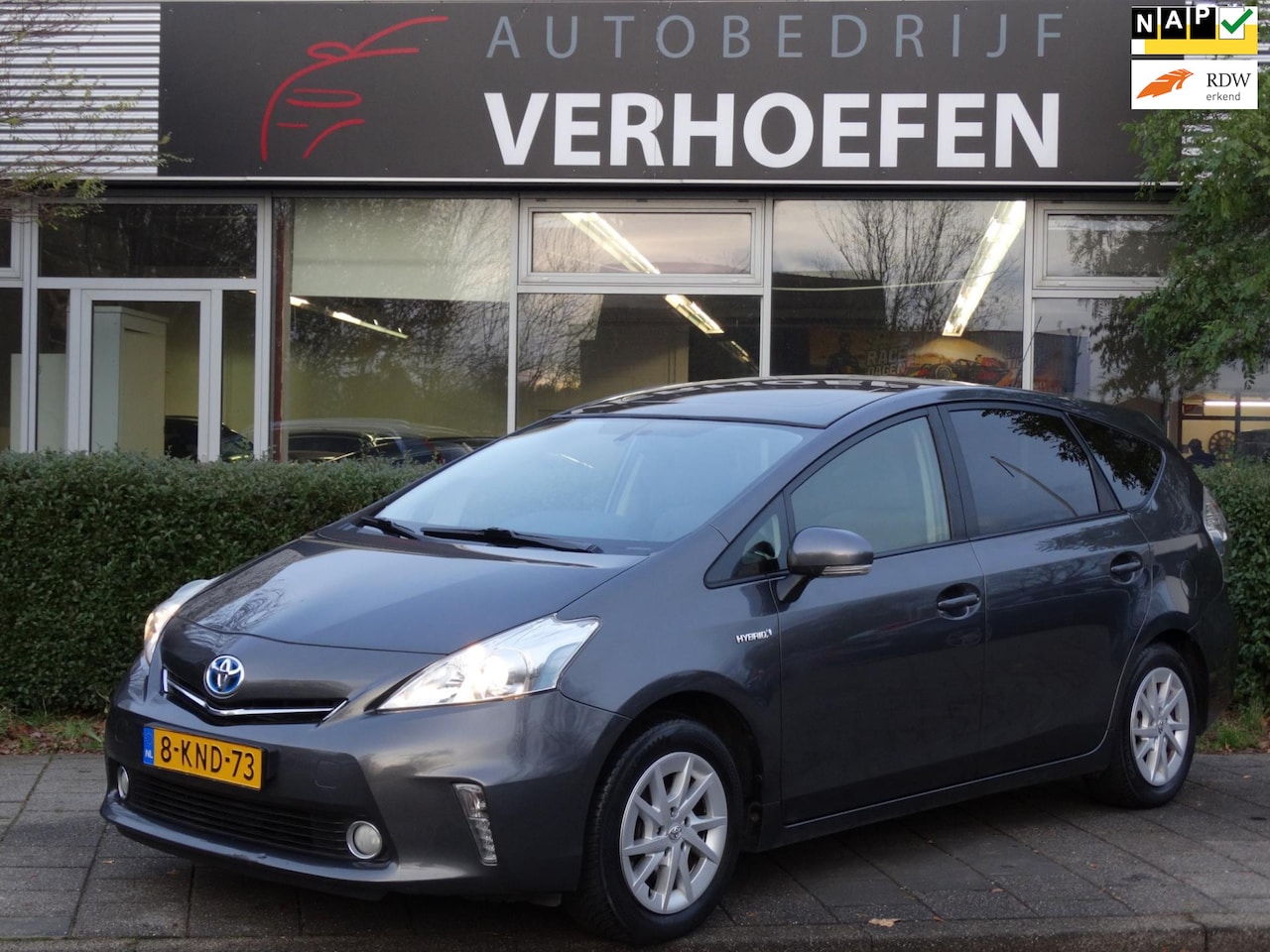 Toyota Prius Wagon - 1.8 Aspiration - 7 PERSOONS - PARK CAMERA - NAVI - HEAD - UP - CRUISE/CLIMATE CONTR - AUTO - AutoWereld.nl