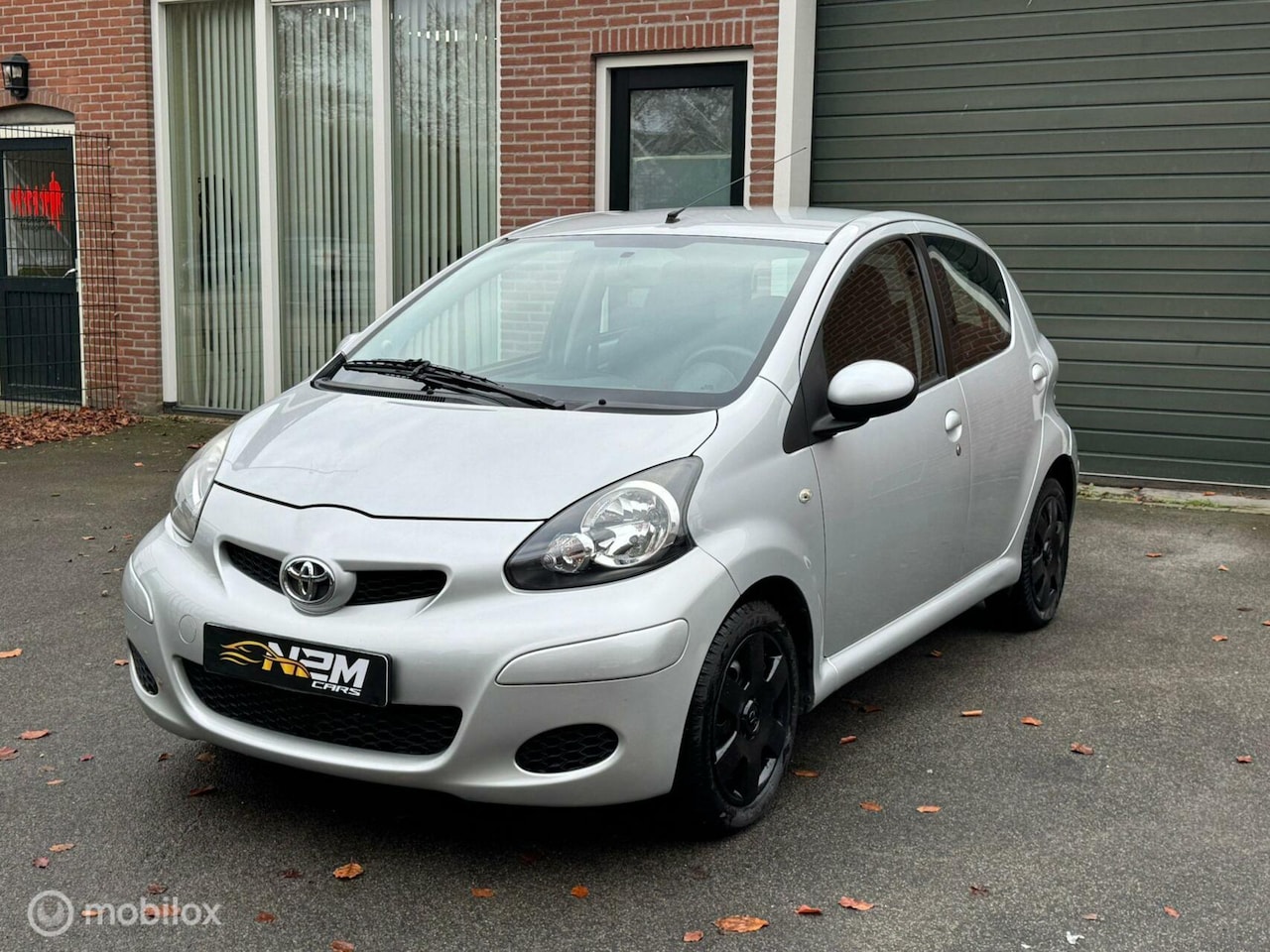 Toyota Aygo - 1.0-12V Aspiration Red|Automaat|NAP - AutoWereld.nl