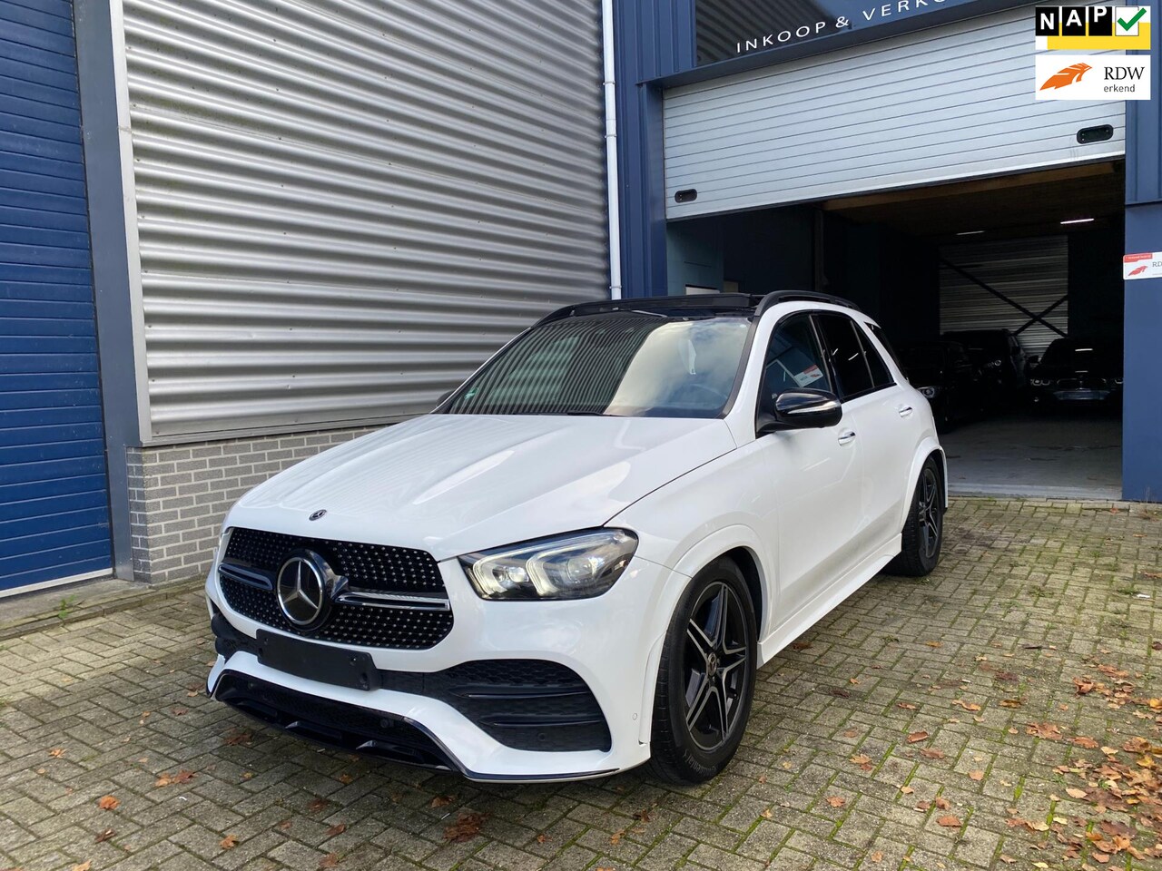 Mercedes-Benz GLE-Klasse - 350 de 4MATIC Premium Plus AMG/// 7Persn - AutoWereld.nl