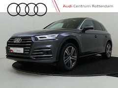 Audi Q5 - 55 TFSI e quattro Competition | Panoramadak | Trekhaak | Bang & Olufsen | 360 camera | Sto