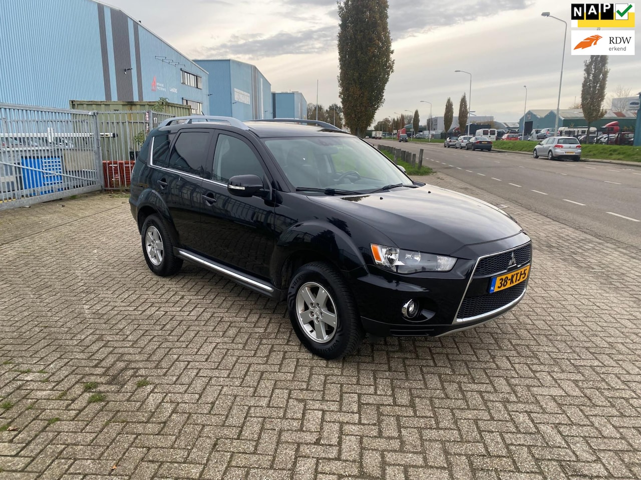 Mitsubishi Outlander - 2.0 Intro Edition AUTOMAAT !!! - AutoWereld.nl