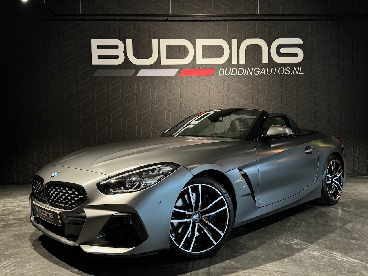 BMW Z4 Roadster - sDrive20i High Exe | M-sport | Frozen Grey - AutoWereld.nl