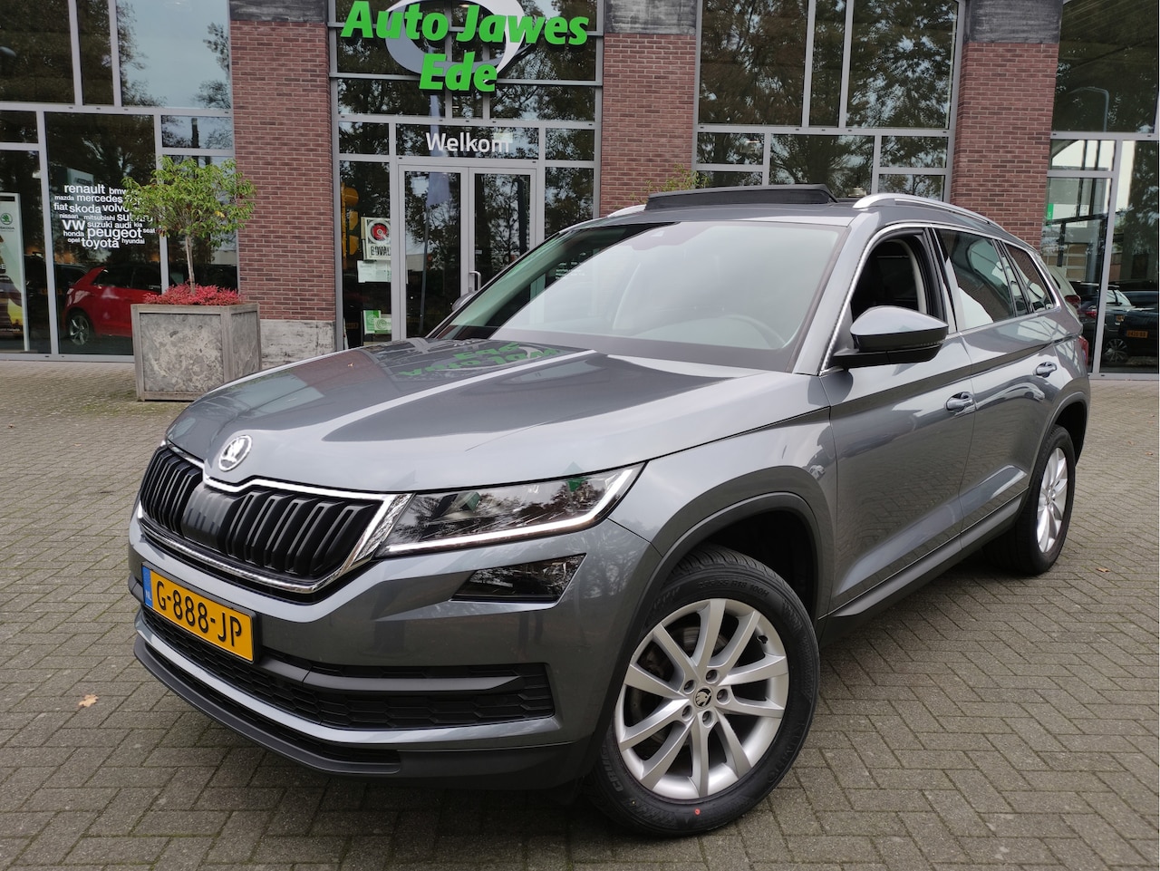 Skoda Kodiaq - 1.5 TSI DSG Limited Business Edition Trekhaak - Panoramadak - Adaptieve Cr.control  - Cant - AutoWereld.nl