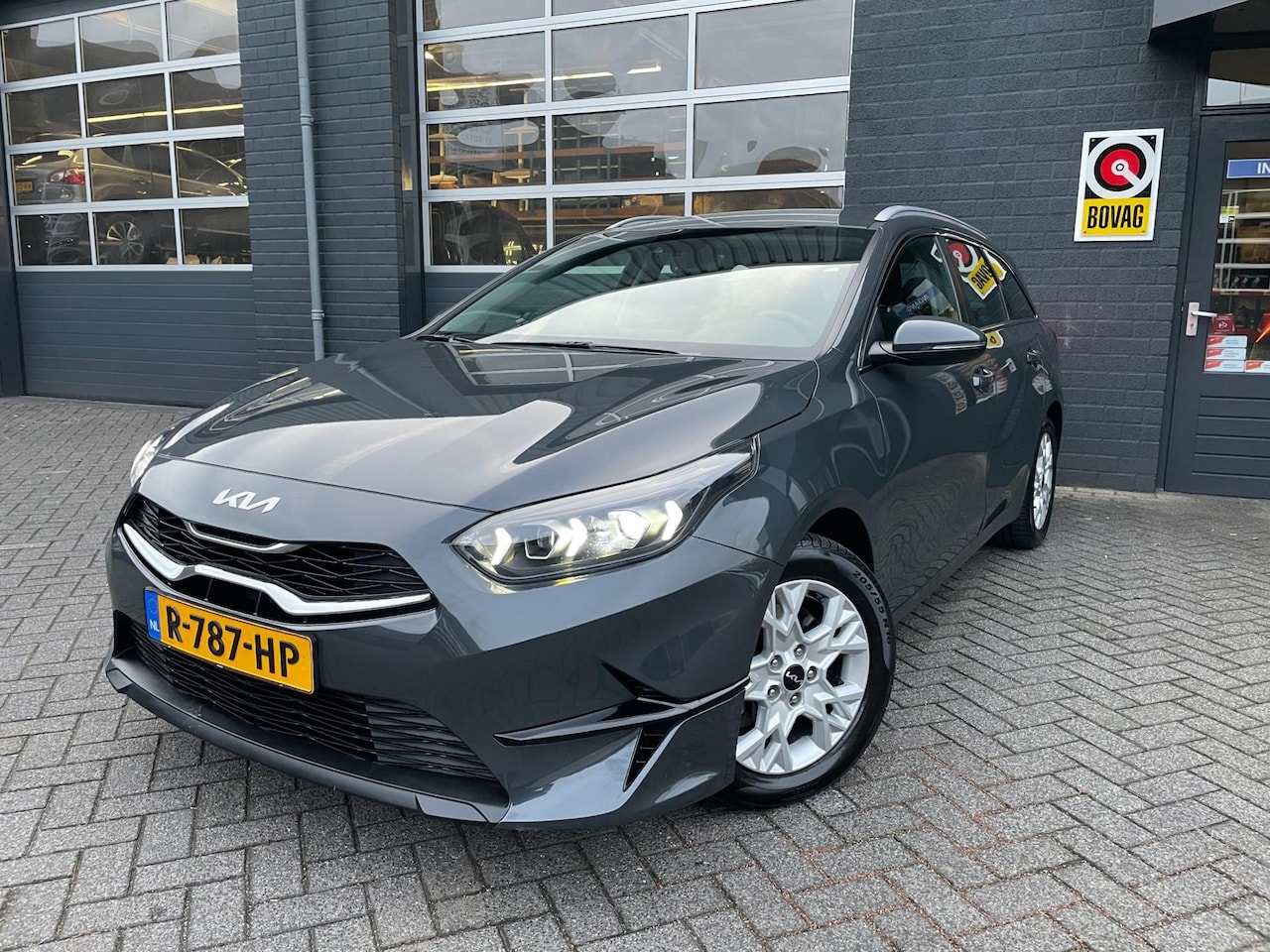 Kia Cee'd Sportswagon - Ceed 1.5 T-GDi DynamicLine | 162 PK | Trekhaak | Apple Carplay | Navigatie | Clima, Cruise - AutoWereld.nl