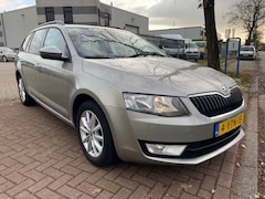 Skoda Octavia Combi - 1.2 TSI Greentech Ambition Businessline Airco/ECC, Cruisecontrol, Navigatie