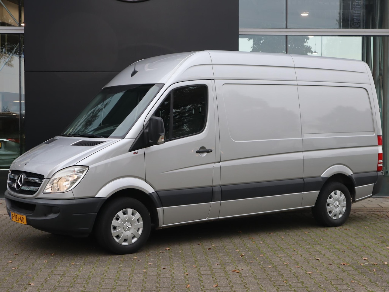 Mercedes-Benz Sprinter - 316 CDI L2H2 AUT. NAVI "MEENEEMPRIJS" - AutoWereld.nl