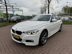 BMW 3-serie - 318i m-sport automaat