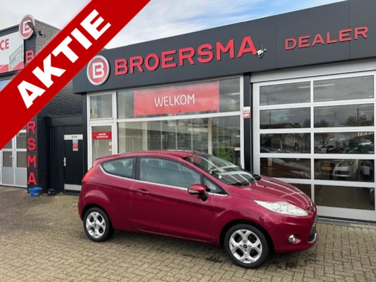 Ford Fiesta - 1.25 Titanium DEALERONDERHOUDEN * NIEUWE APK * - AutoWereld.nl