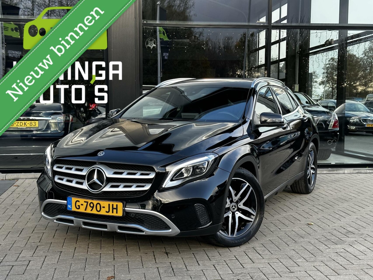 Mercedes-Benz GLA-Klasse - 180 Business Solution | LED | El. klep | Half leder - AutoWereld.nl