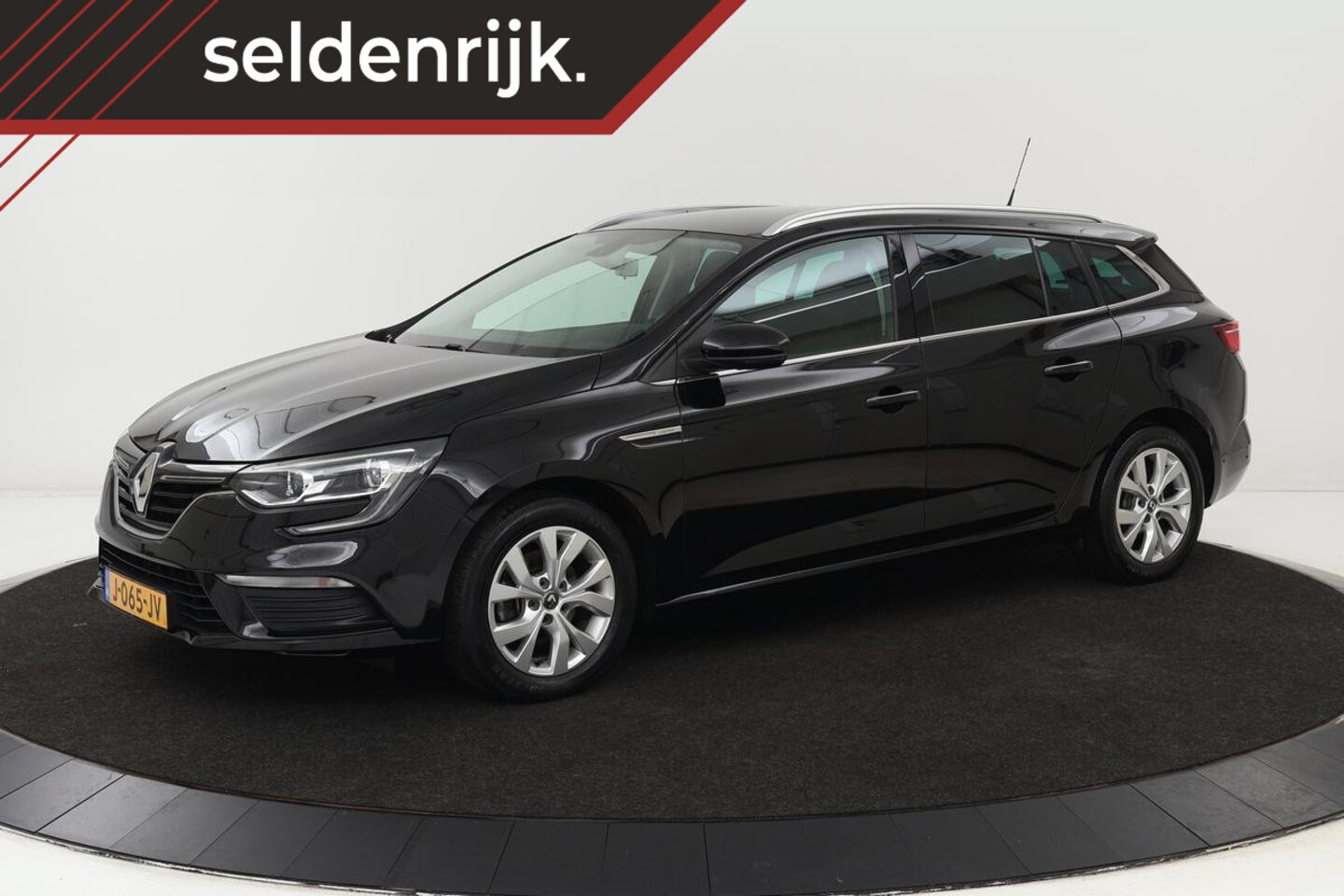 Renault Mégane - 1.3 TCe Limited | Trekhaak | Carplay | Keyless | DAB+ | Navigatie | PDC | Bluetooth | Clim - AutoWereld.nl