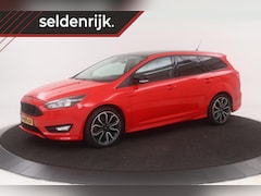 Ford Focus - 1.5 Ecoboost Red Edition *Lees advertentie* | Stoelverwarming | PDC | Climate control | Cr