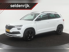 Skoda Karoq - 1.5 TSI Sportline | Trekhaak | Adaptive cruise | Stoelverwarming | Carplay | Camera | Full